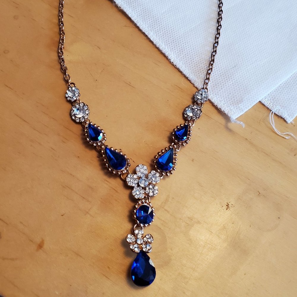 16" Bronze Tone Rhinestone Drop Pendant Necklace